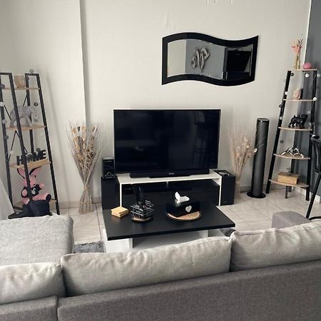 Appartement - Chic Et Cosy A 30 Minutes De Paris Et 25 Minutes De Disney Ozoir-la-Ferriere ภายนอก รูปภาพ