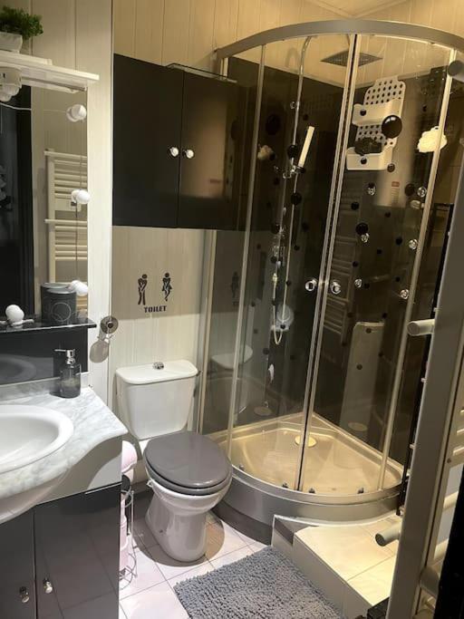 Appartement - Chic Et Cosy A 30 Minutes De Paris Et 25 Minutes De Disney Ozoir-la-Ferriere ภายนอก รูปภาพ