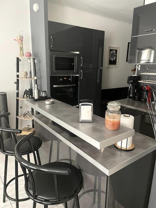 Appartement - Chic Et Cosy A 30 Minutes De Paris Et 25 Minutes De Disney Ozoir-la-Ferriere ภายนอก รูปภาพ